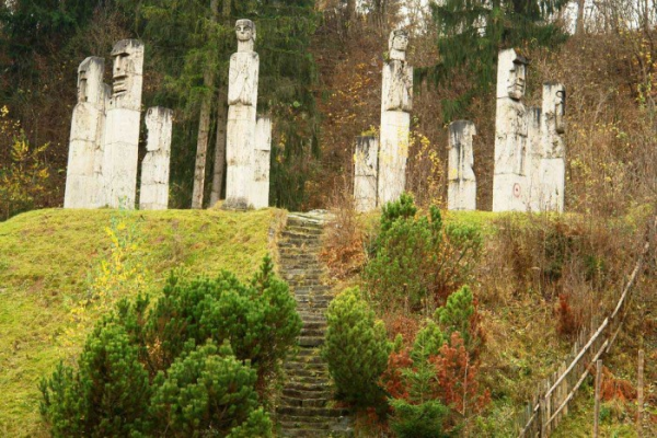 Monumentul Eroilor din comuna Moisei
